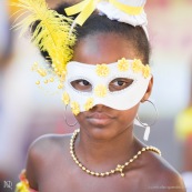 Carnaval de Guyane. Parade de Kourou 2017. Deguisement. Touloulou. Masques. Costumes. Marionnettes. Diables rouges. Noir marron. Neg marron. Balayeuses.