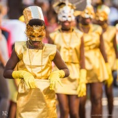 Carnaval de Guyane. Parade de Kourou 2017. Deguisement. Touloulou. Masques. Costumes. Marionnettes. Diables rouges. Noir marron. Neg marron. Balayeuses.