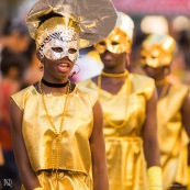 Carnaval de Guyane. Parade de Kourou 2017. Deguisement. Touloulou. Masques. Costumes. Marionnettes. Diables rouges. Noir marron. Neg marron. Balayeuses.