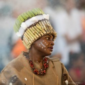 Carnaval de Guyane. Parade de Kourou 2017. Deguisement. Touloulou. Masques. Costumes. Marionnettes. Diables rouges. Noir marron. Neg marron. Balayeuses.